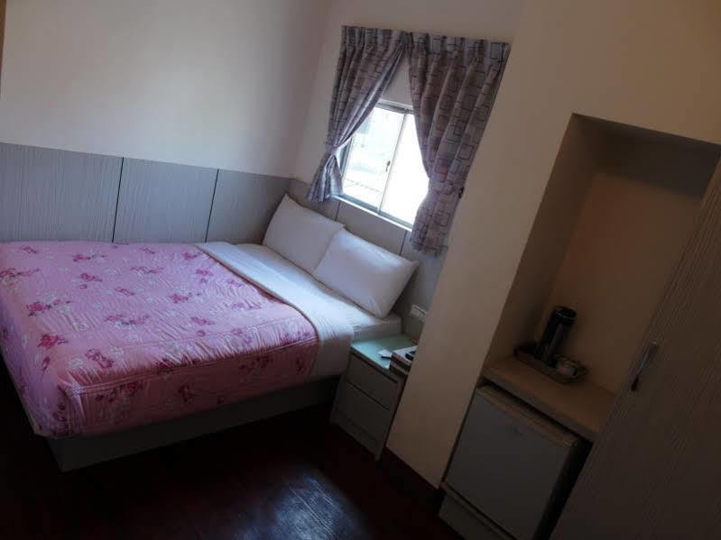 Ruei Gung Business Hotel Kaohsiung Buitenkant foto